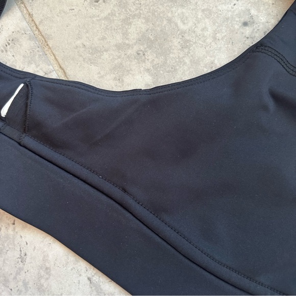 Fabletics Sport Bra Small Black - Picture 2 of 3